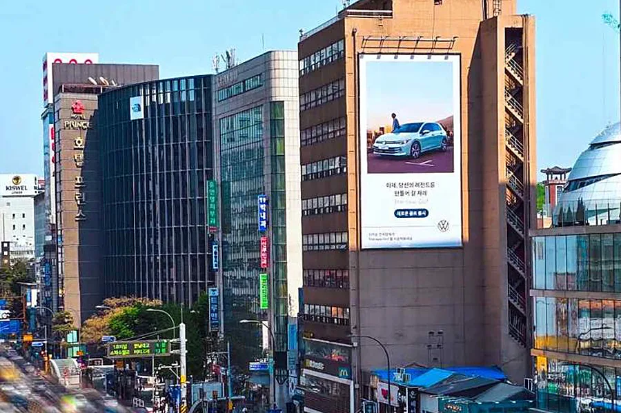 옥외전광판 — 명동 명동빌딩 전광판